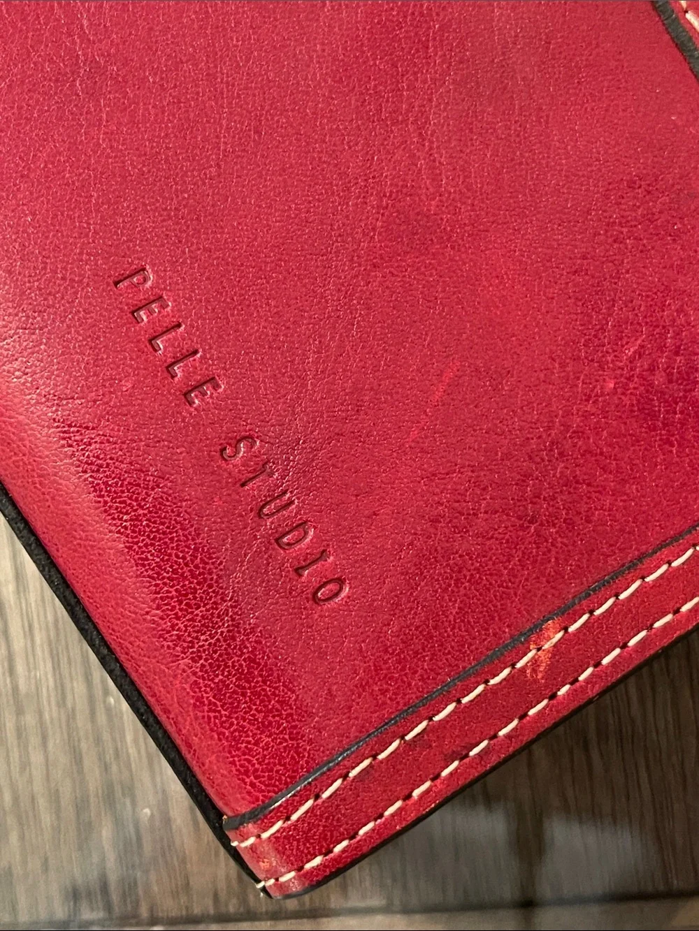 Pelle Studio - Wilson Leather Red Kiss Lock Clutch - Wristet - Wallet